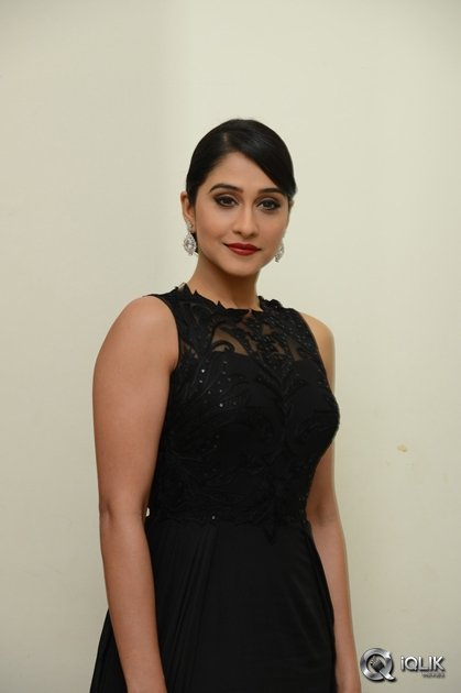 Regina-Cassandra-at-Shaurya-Movie-Audio-Launch